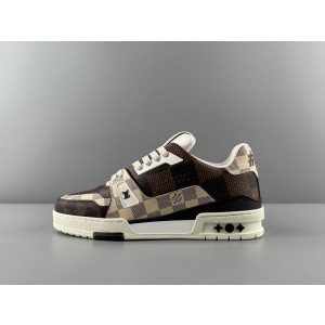 Lv Trainer