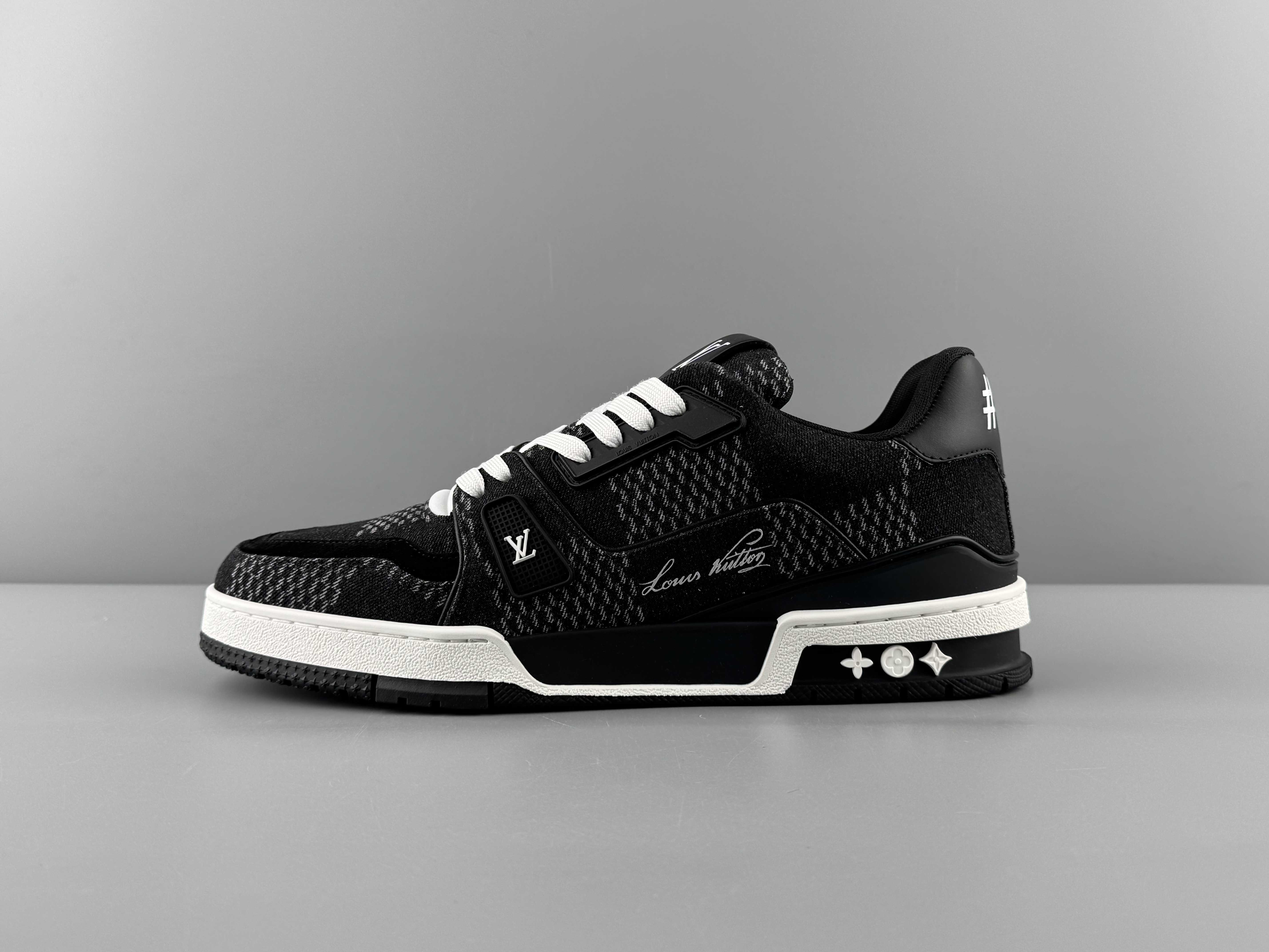 LV Trainer