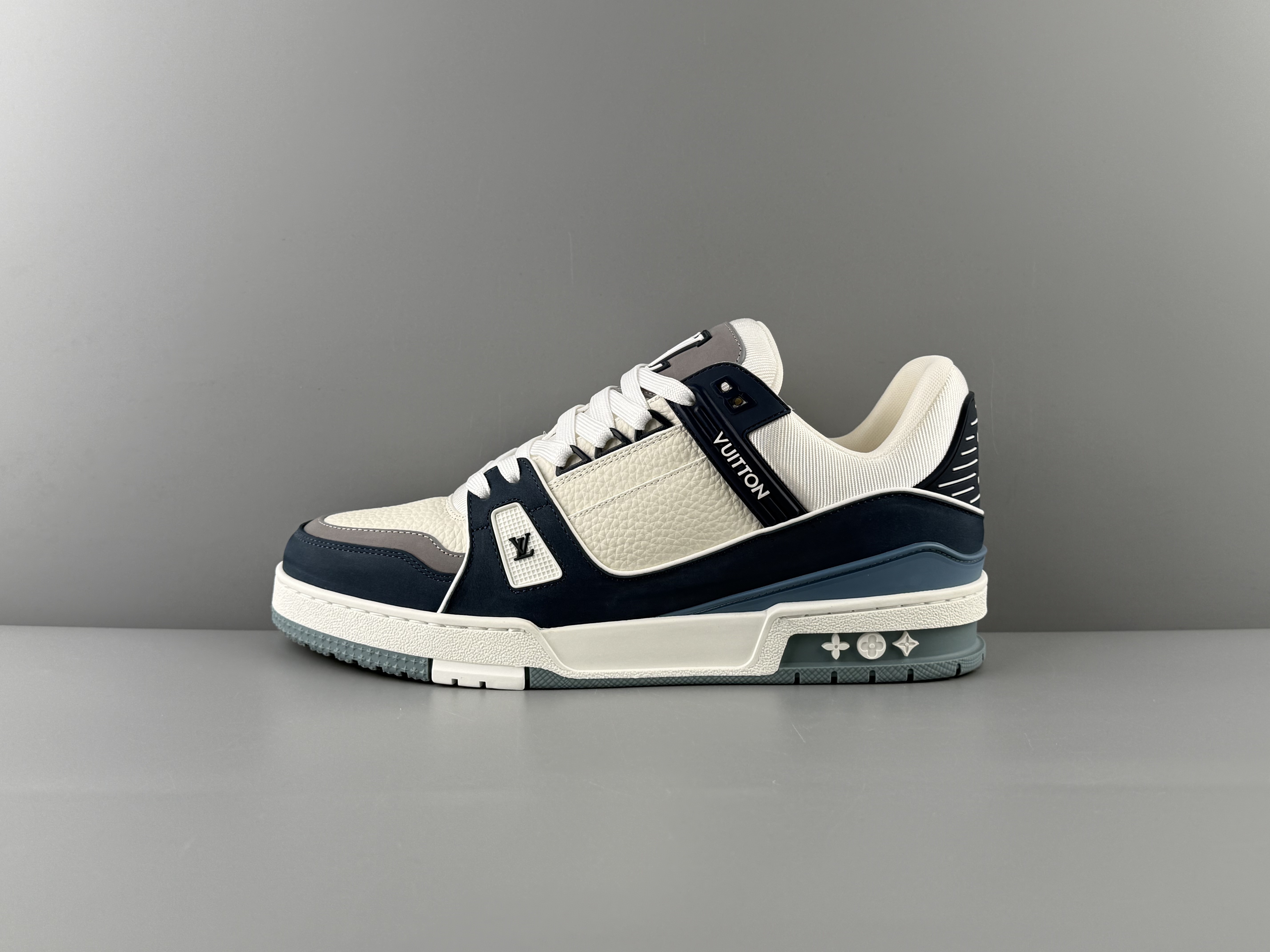 LV Trainer