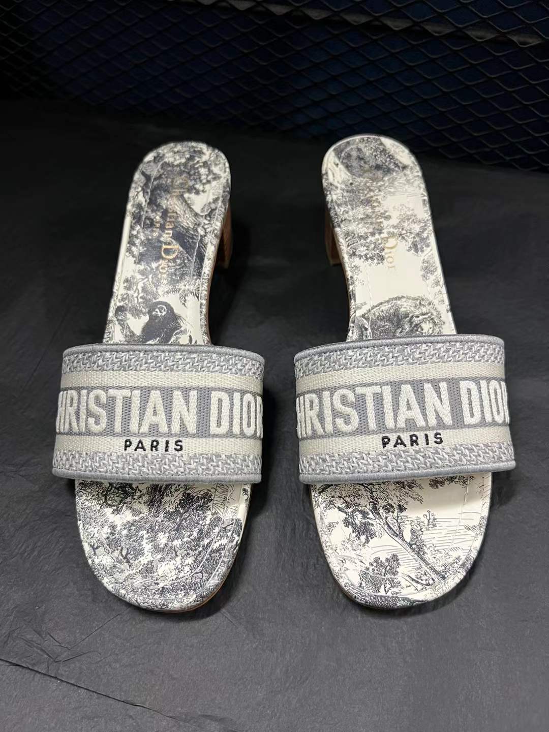 Dior Dway