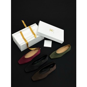 THE ROW Shose